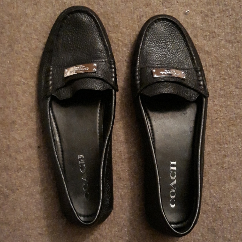 Coach flats